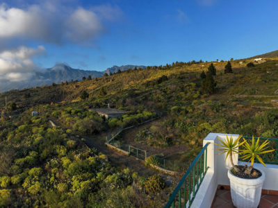 Penthouse La Estrella thumb
