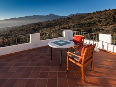 Penthouse La Estrella thumb