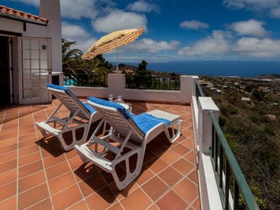 Penthouse La Estrella thumb
